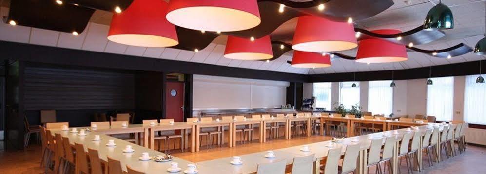 Oer'T Hout Hostel Grou Kültér fotó